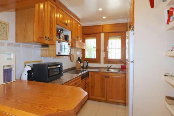 5 bed villas in Denia
