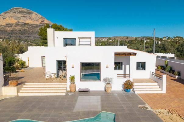 4 bed villa in Javea