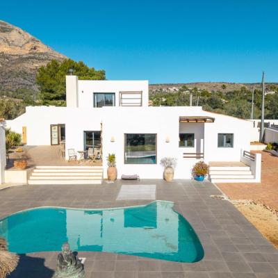 4 bed villa in Javea