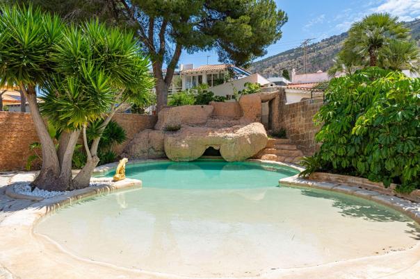 3 bed villa in Albir