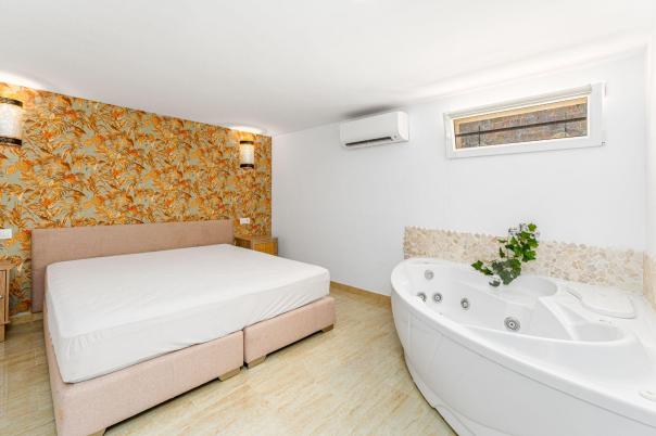 3 bed villa in Albir