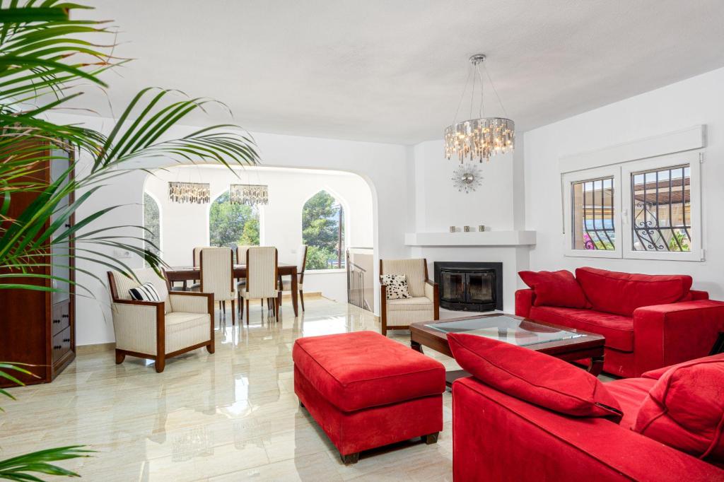 3 bed villa in Albir