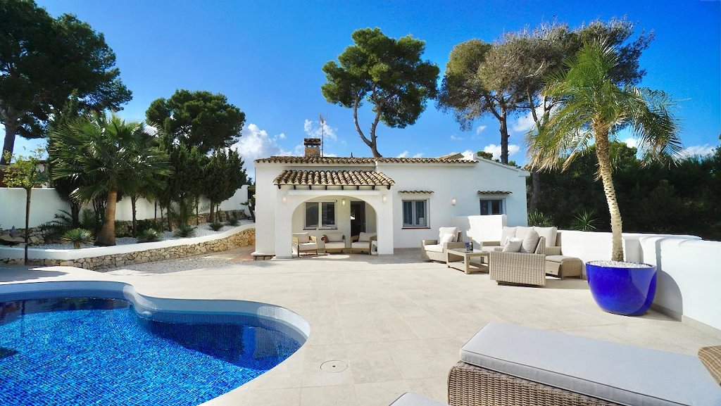 2 bed villas in Moraira
