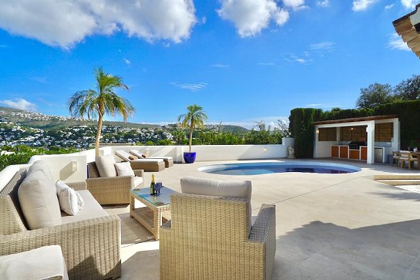 2 bed villas in Moraira