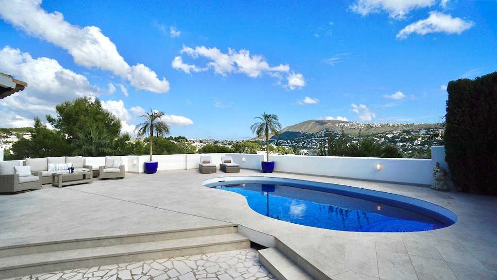 2 bed villas in Moraira