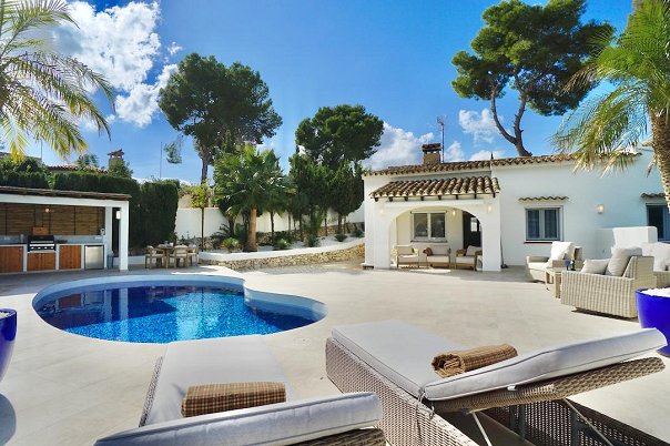 2 bed villas in Moraira
