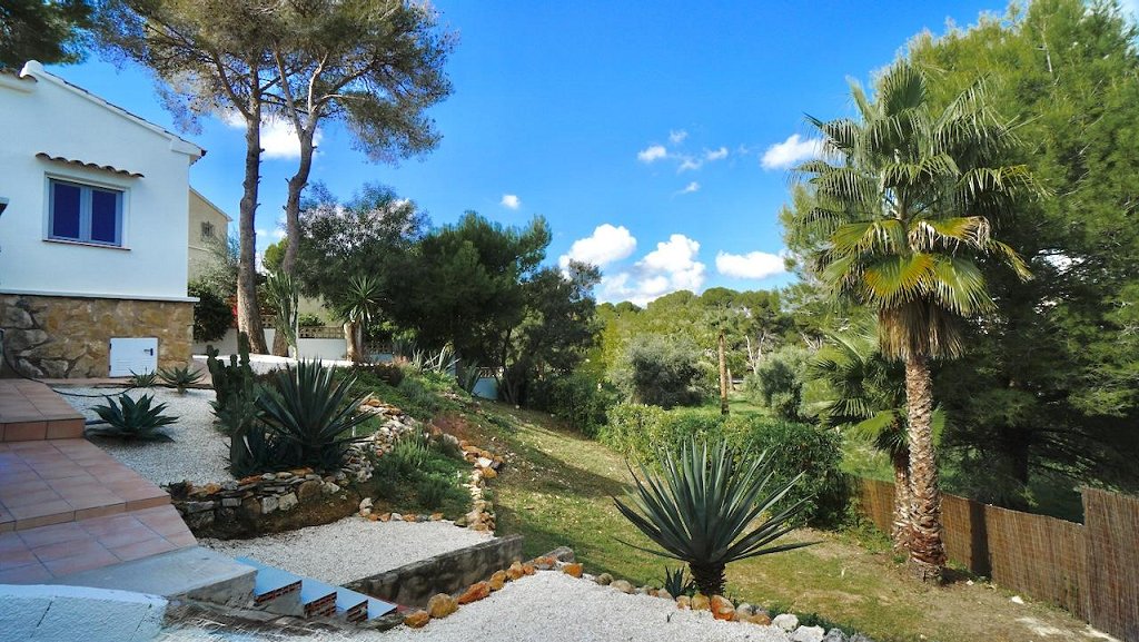 2 bed villas in Moraira