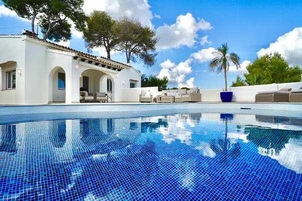 2 bed villas in Moraira