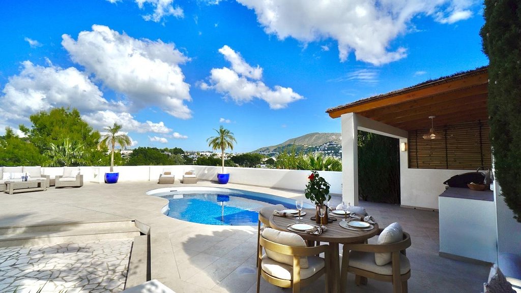 2 bed villas in Moraira
