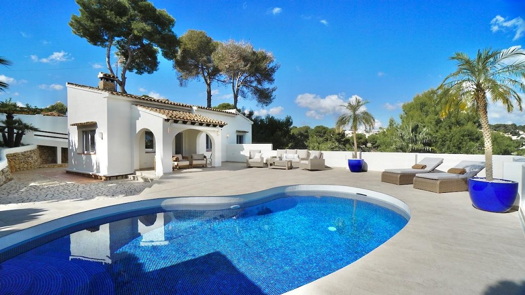2 bed villas in Moraira