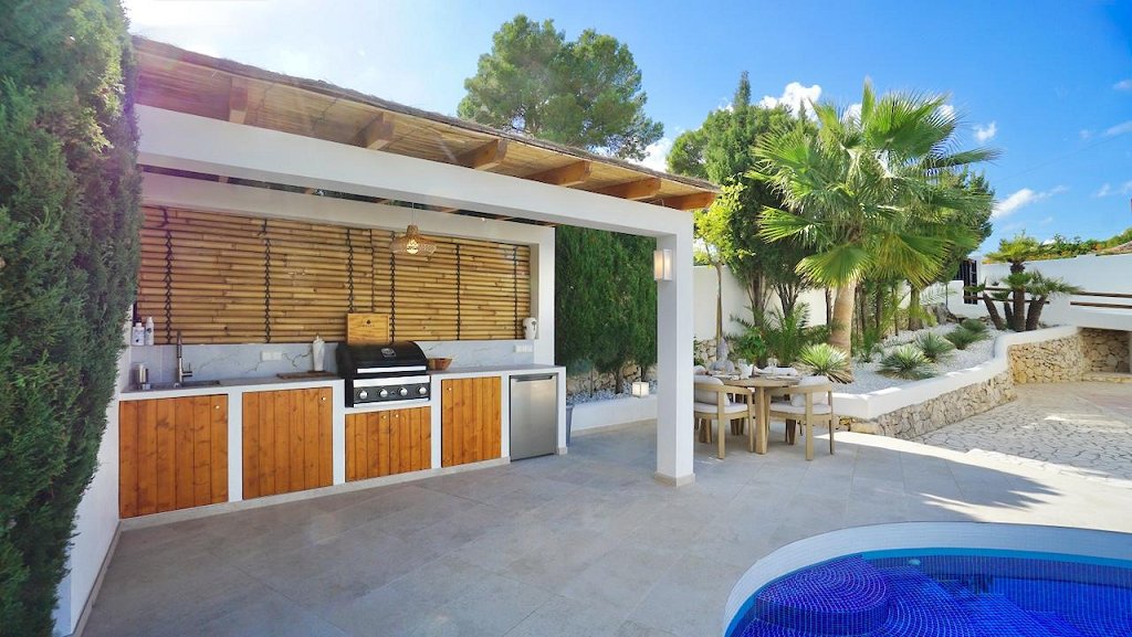 2 bed villas in Moraira