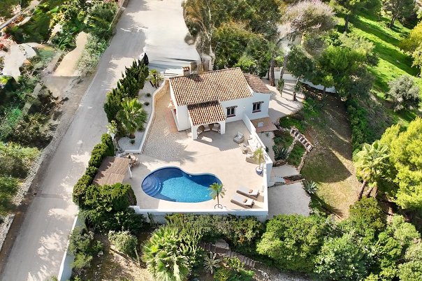 2 bed villas in Moraira