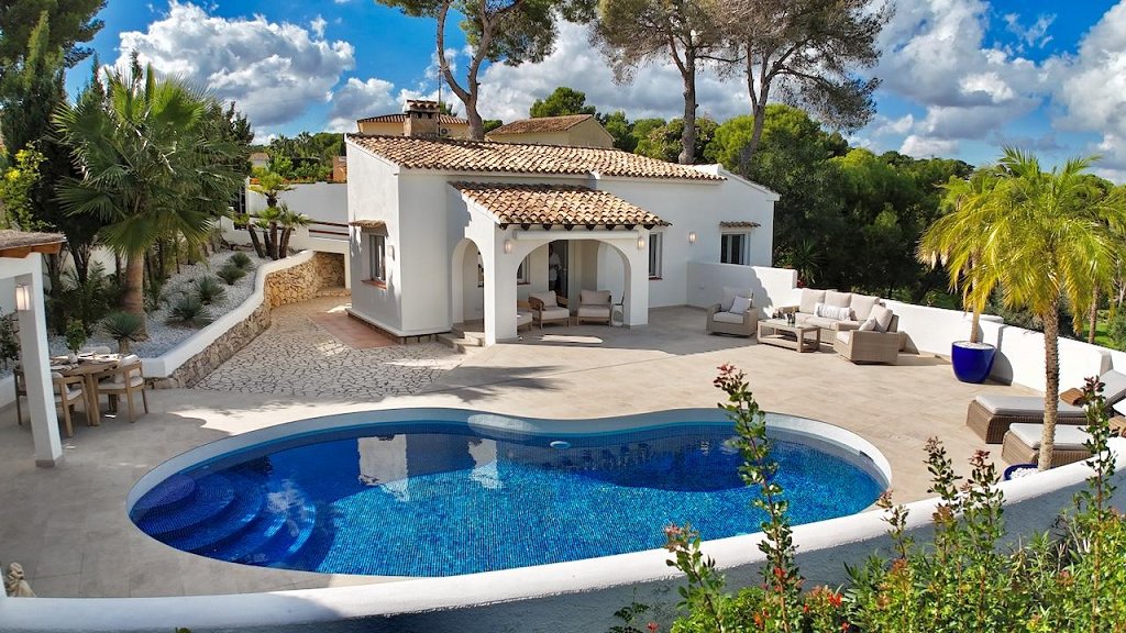 2 bed villas in Moraira