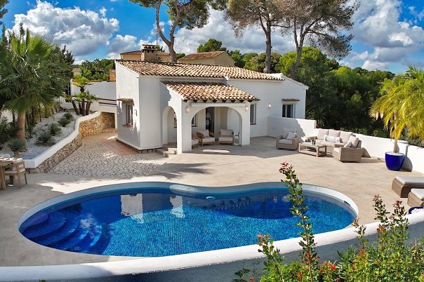 2 bed villas in Moraira