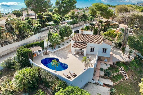 2 bed villas in Moraira