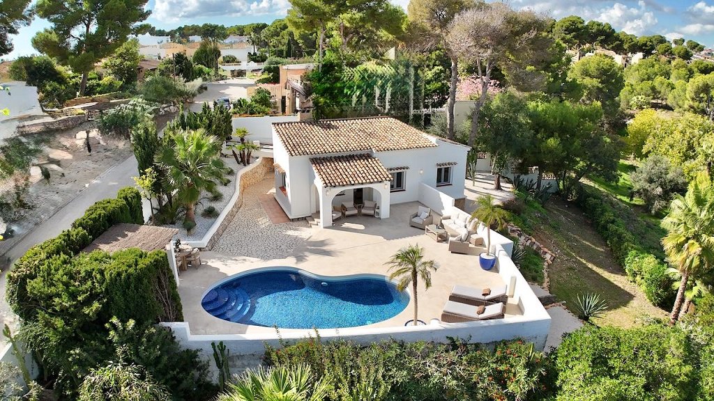 2 bed villas in Moraira