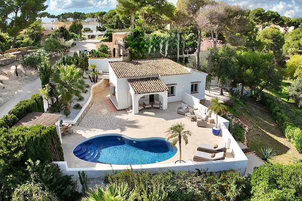 2 bed villas in Moraira