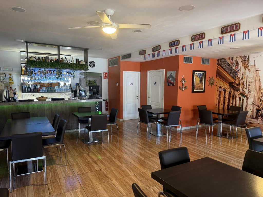 2 bed restaurant in Denia