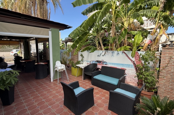 2 bed restaurant in Denia