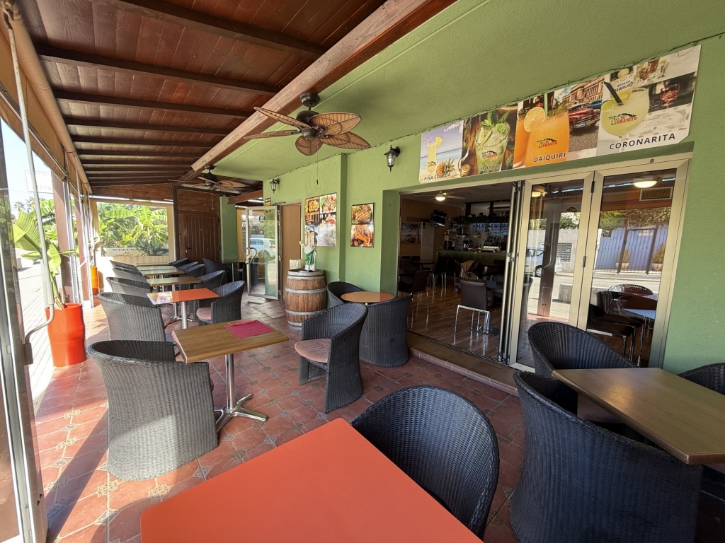 2 bed restaurant in Denia
