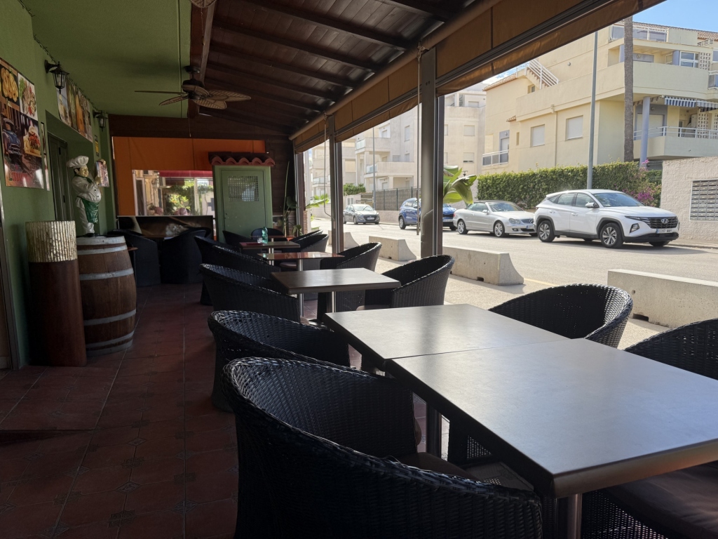2 bed restaurant in Denia