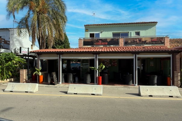2 bed restaurant in Denia
