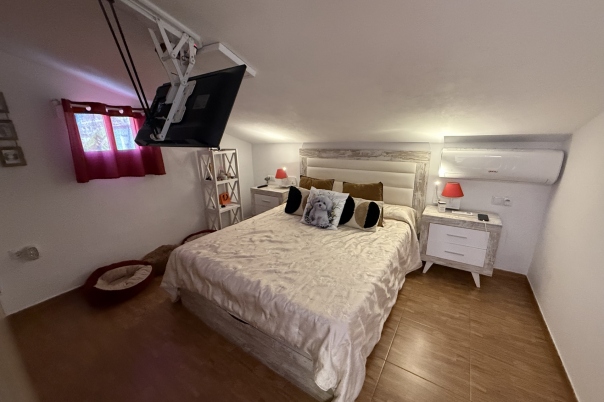 2 bed restaurant in Denia