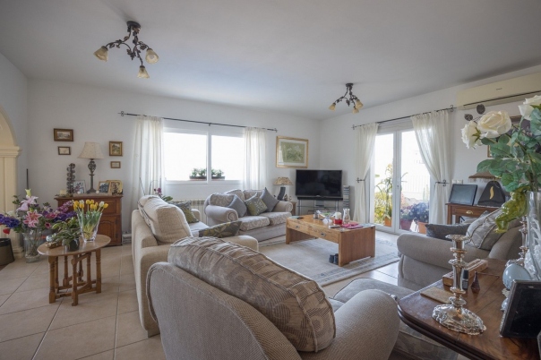 4 bed casa / chalet in Calpe