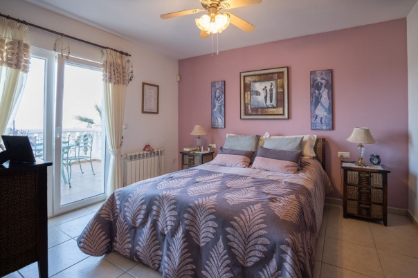 4 bed casa / chalet in Calpe