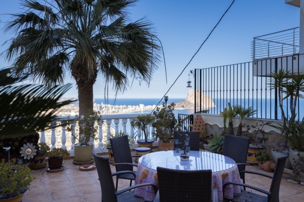 4 bed casa / chalet in Calpe