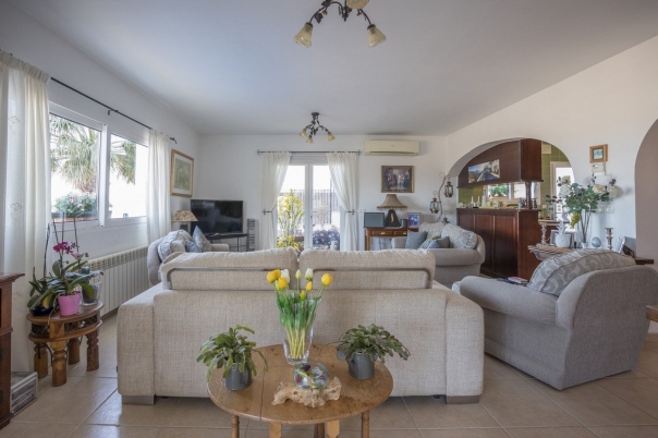 4 bed casa / chalet in Calpe