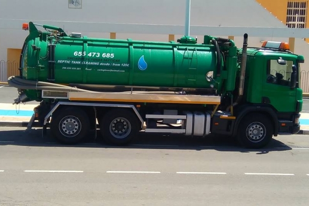 Septic Tank Cleaning & Pools