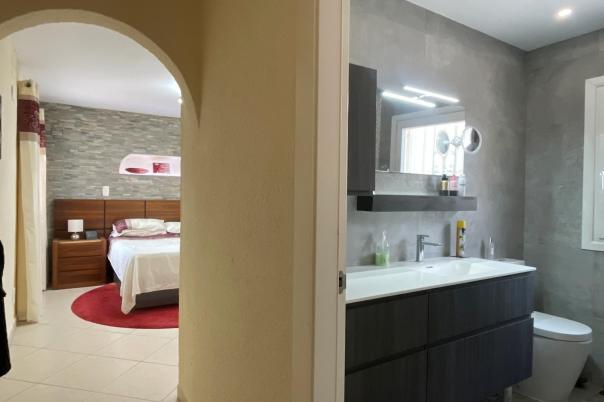 4 bed villa in Moraira