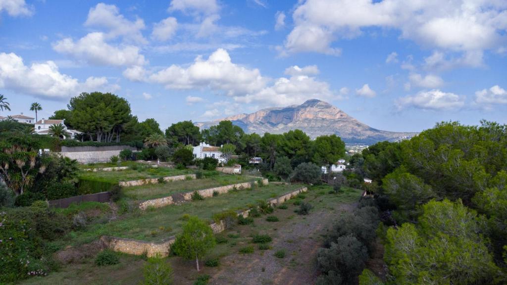 3 bed plot in Jávea