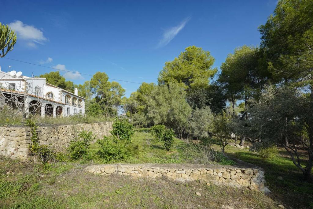 3 bed plot in Jávea