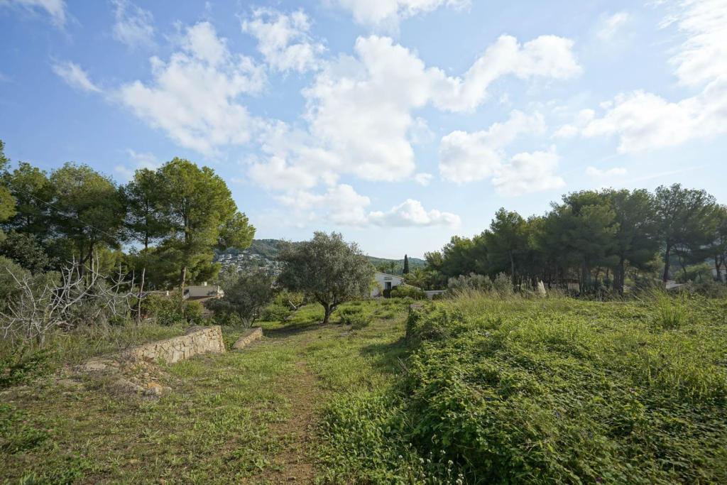3 bed plot in Jávea