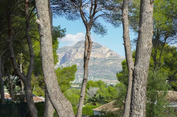 3 bed plot in Jávea