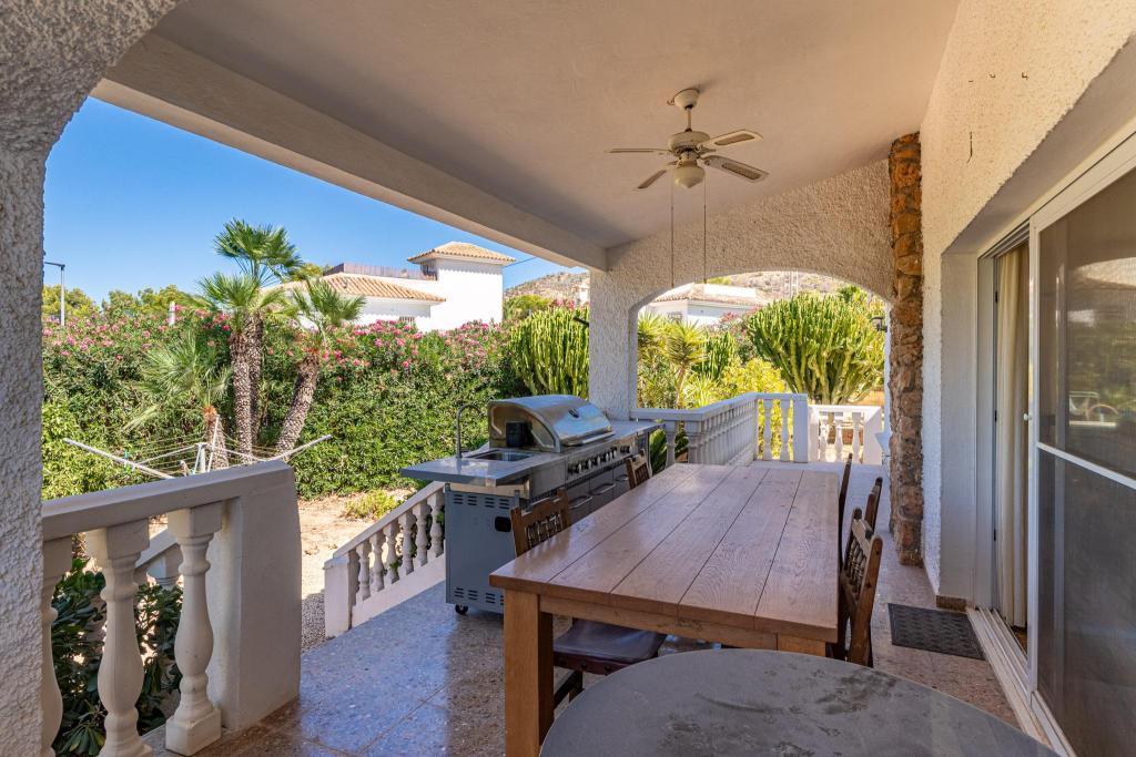 3 bed villa in Albir
