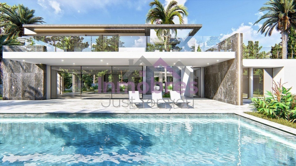 4 bed casa / chalet in Dénia