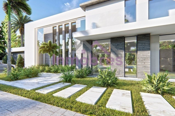 4 bed casa / chalet in Dénia