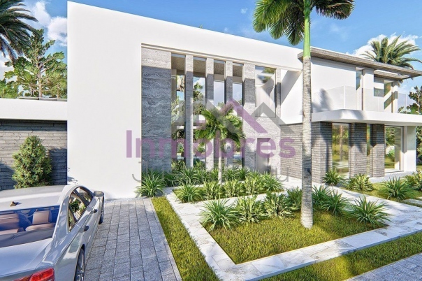 4 bed casa / chalet in Dénia
