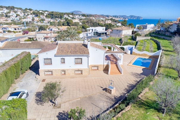 6 bed villa in Benissa