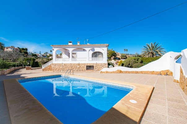 6 bed villa in Benissa