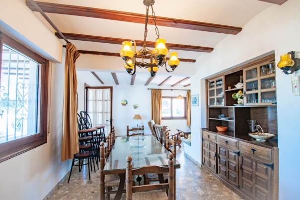 6 bed villa in Benissa