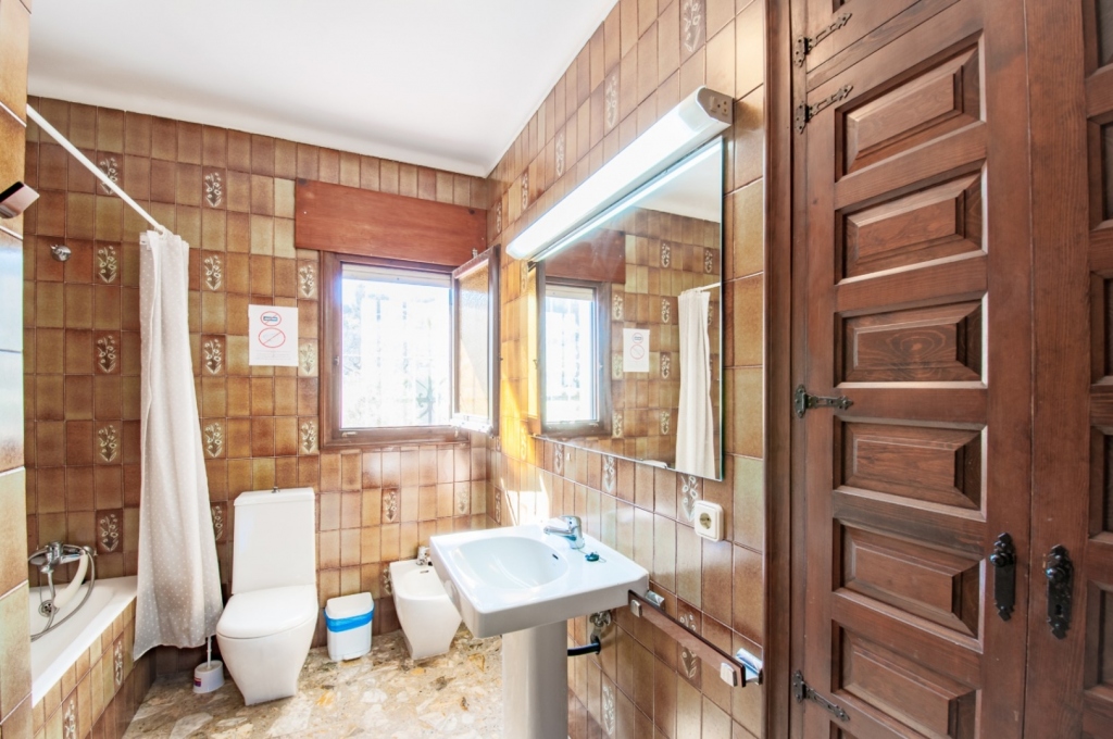 6 bed villa in Benissa