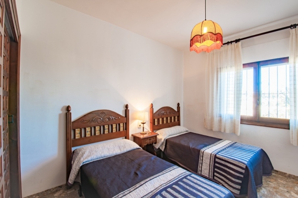 6 bed villa in Benissa