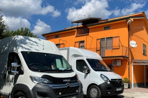 UCS Express Deliveries - Removals from Ireland to Spain