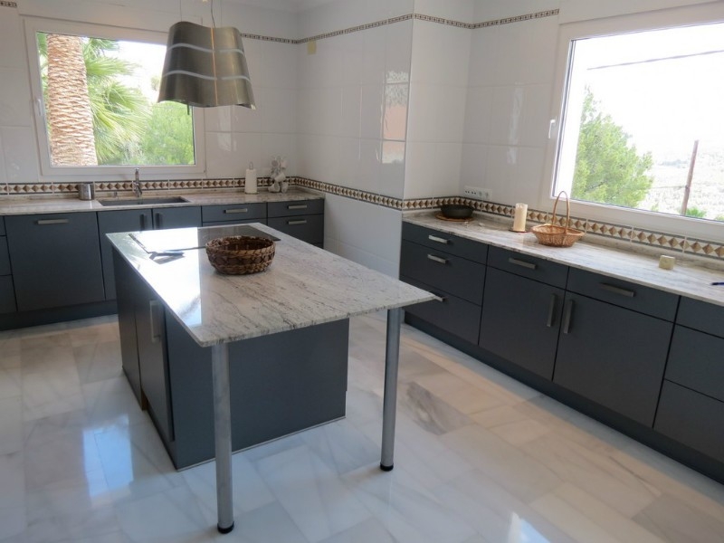 4 bed villa in Calpe