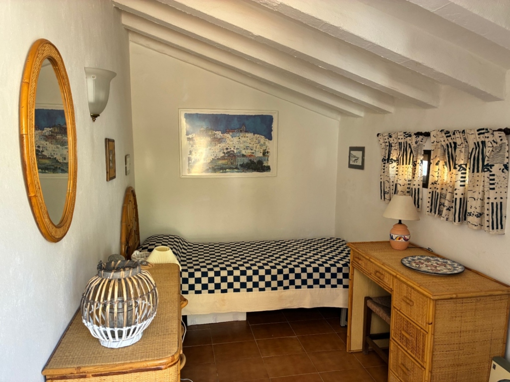 2 bed apartment in Moraira