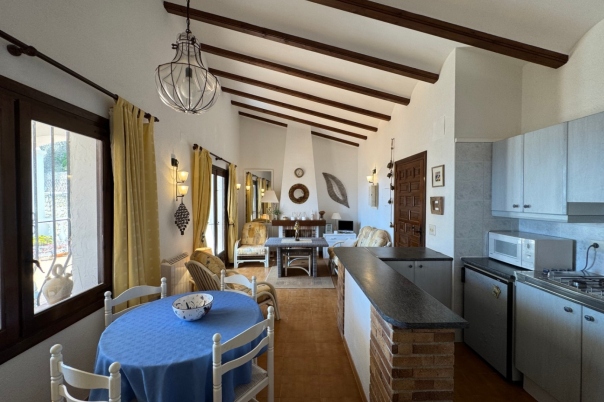2 bed apartment in Moraira